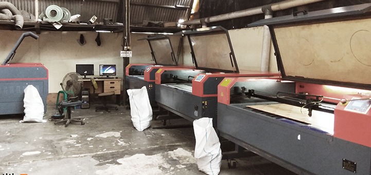 mesin laser akrilik Mesin Laser Akrilik