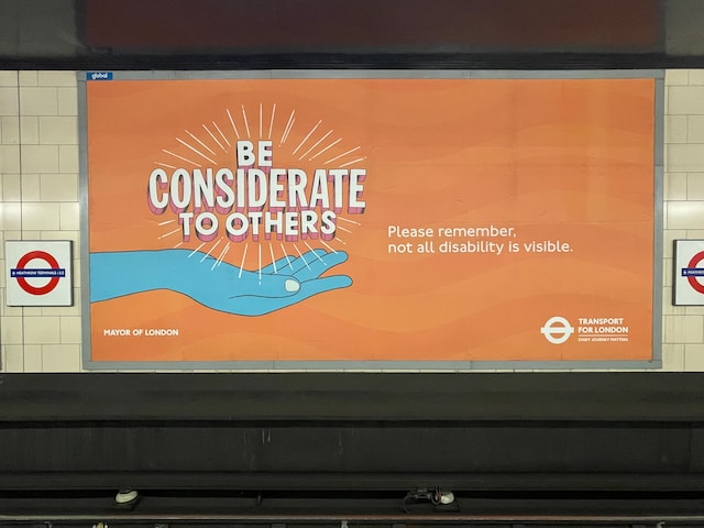 Papan Iklan