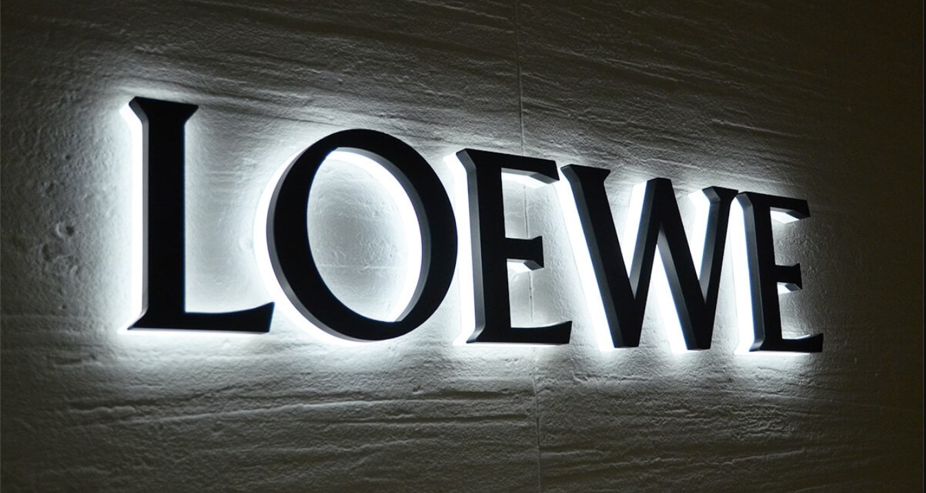 Backlit Signage: Pengertian, Tips Membuat, dan Keunggulannya