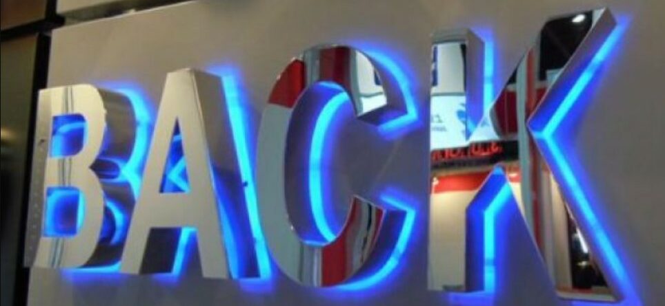 Teknologi Terbaru dalam Signage: Kelebihan Huruf Timbul LED
