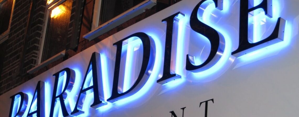 Material Berkualitas Tinggi untuk Shopsign Branding: Manfaat dan Tips